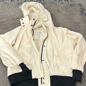 Hollister Cream Ski Jacket with Faux Fur Hood